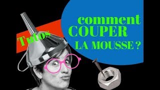 TAPISSIER ET RENOVER UN FAUTEUIL  COUPEZ LA MOUSSE AVEC UN  COUTEAU [upl. by Hobard423]