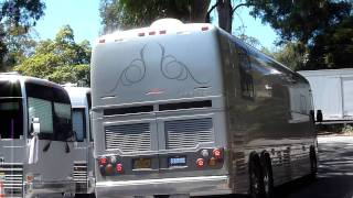 Adele tour bus arriving at UC Berkeley California Greek Theater 81411 in HD [upl. by Augustus]