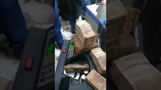 Shorts  ED Conducts Mega Raid In Kolkata Recovers ₹18 Crore Cash  Viral Video  English News [upl. by Frodin131]