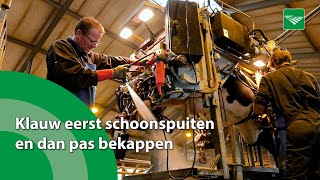 Klauwbekapper adviseert schoonspuiten Als je stront in pakt pak je stront uit [upl. by Comstock]