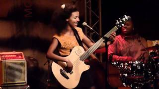 Esperanza Spalding I Cant Help it [upl. by Laiceps]