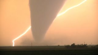 The incredible Rozel Kansas EF4 tornado  May 18 2013 [upl. by Naillik946]