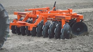 Compact Model Disc Harrow  UNIVERSAL [upl. by Nylde]