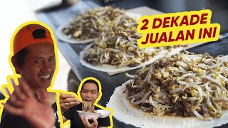 19 TAHUN JUALAN LUMPIAH BASAH LEGENDARIS DI JATINANGOR INDONESIAN STREET FOOD [upl. by Nrojb]