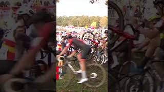 Felipe Orts crashes heavily but goes on to finish fifth homeofcycling cyclocross [upl. by Auoz]