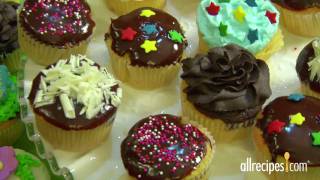 How to Frost Cupcakes [upl. by Ahsitneuq]