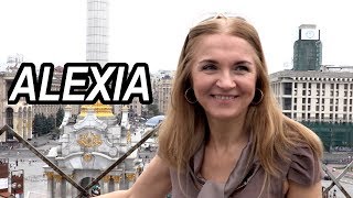 ALEXIA  53 ANS🖐 Femme Végétarienne Cherche un Partenaire [upl. by Enomed477]