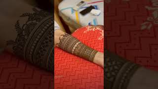 Letest bridal 👰‍♀️ mehandi design 🔥 mehndidesign viralsong ArtistRoshani28 [upl. by Rehteh767]