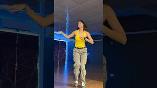 Jiya Re  Dance Video  Khyati Sahdev  Danceaholic Studio  Trending  ytshorts  Anushka Sharma [upl. by Ytnom261]