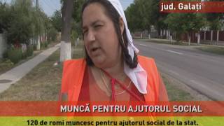 Romii din Ivești la sapă pentru ajutorul social [upl. by Elwin690]