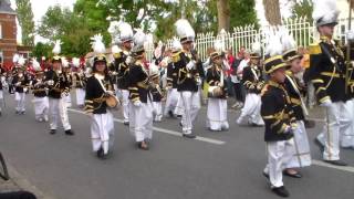 Marche Sainte Rolende Rentrée Solennelle à Gerpinnes 2017 La compagnie de GerpinnesFlaches [upl. by Sandeep843]