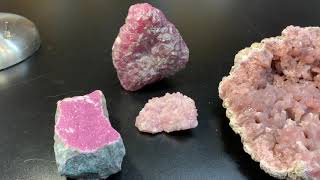 Crystal Battles Pink Amethyst vs Cobalto Calcite [upl. by Obadias]