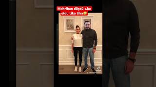 Mehriban düşdü s2kə oldu tikə tikə🤣 diktatortv manaf celilzade blogger mehribaneliyeva [upl. by Hearsh]