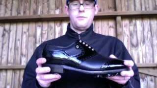 Footjoy Classics  Classic Golf shoes [upl. by Melvina]