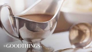 Good Things Perfect Thanksgiving Gravy  Martha Stewart [upl. by Hogg458]