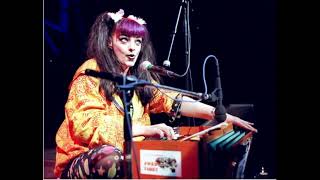 NINA HAGEN quotSHIVA SHAMBUquot LIVE 2000 [upl. by Gleda]