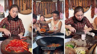 I remember that I used this twicecooked pork to seduce my wife Countryside Xiaowan Today let [upl. by Haela115]