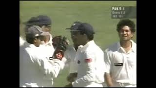 Vinod Kambli Catch VinodKambli unforgettable fielding vs Pakistan Sahara Cup 1996 [upl. by Aranat]