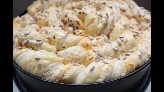 Bakina kuhinja  penasta trakasta pogača foamy pita bread [upl. by Akinorev]