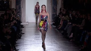 Natalia Vodianova Gigi Hadid Kaia Gerber and more on the runway for the Versace Fashion Show [upl. by Addy]