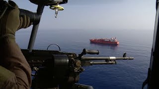 Boardingoefening vanaf Zr Ms Karel Doorman [upl. by Noied655]