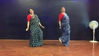 Aap Jaisa Koi Meri Zindagi Main Aaye  Saree Clad  Retro Feels  Viral Video  Arunima Dey Choreo [upl. by Rodenhouse]