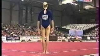 Khorkina World Championships 01 AA FX 9475 3 [upl. by Nylaj58]