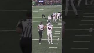 Punter hit the stiff arm on the ref 😂 shorts [upl. by Eelac]