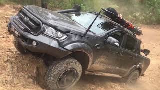 Twin Locked Hilux amp Rear Locked Ford Ranger  MOMENTUM VS CRAWL  Hill Climb challenge [upl. by Htiderem]