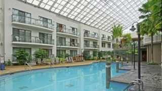 Best Western Lamplighter London CA  RoomStayscom [upl. by Nyleda]