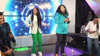 Amida Dikuiza feat Diamante Tshienda  Osali nga ngolu Live recording [upl. by Valentijn317]