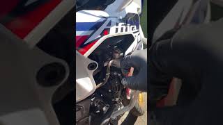 Africa twin CRF1000 DCT how to change radiator coolant Antifreeze G11 to G12 [upl. by Nofets]