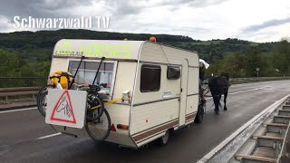 🚨🐴 Erste Tankstellen haben keinen Treibstoff mehr  Frankreich setzt auf Pferde [upl. by Tenahs]