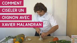 Technique de découpe  comment ciseler un oignon avec Xavier Malandran  Couteauxduchef [upl. by Kancler]