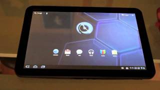 Motorola Xoom  Unboxing y primera vista de un tablet android 30 [upl. by Giardap]