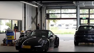 Beglaasde overheaddeuren bij Porsche Centrum Brabant in Oisterwijk [upl. by Atiniv]