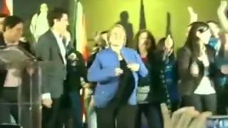 Bachelet Nena Mala bailando [upl. by Ahsinor270]