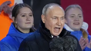 Zehn Jahre Annexion der Krim Putin feiert „Heimkehr“ der ukrainischen Gebiete [upl. by Nylrebmik]