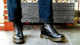 Dr Martens 1460 Black Smooth [upl. by Gladdy68]