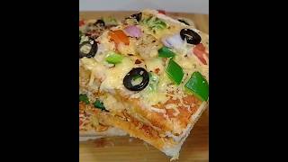 Bread pizza recipe by cooking with meerab style 👍💯shots viral cookingwithmeerabstylepizzarecipe [upl. by Penland389]