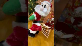 OMG SANTA😭😭twerkingsantachristmasgift [upl. by Notslah227]