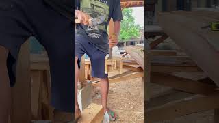 membuat purus an menggunakan tatah manual woodworking kayujatisuper woodkayujati kayujatisaradan [upl. by Anirb]