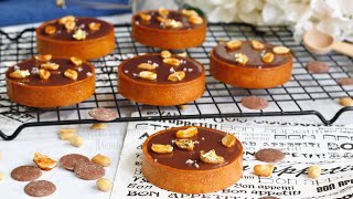 🍫Tartes au Chocolat Caramel et Cacahuètes façon Snickers 🍫 [upl. by Romie]