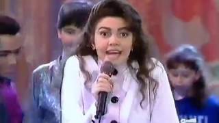 Cristina DAvena canta Precipitevolissimevolmente Sabato al Circo 1991 [upl. by Sukin687]