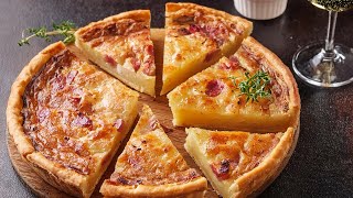 Elsässer FLAMMKUCHEN  das Original  Hefeteig Schinkenspeck französisch [upl. by Eldreeda]