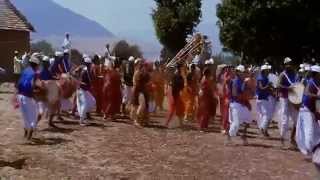 Jis Desh Mein Ganga Rehta Hai govinda songs [upl. by Wendell]