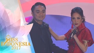 Bunga Citra Lestari feat Dipha Barus quotAku Wanitaquot I Miss Indonesia 2017 [upl. by Esiuolyram]