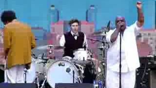 Gnarls Barkley 2008 Lollapalooza quotReckonerquot Cover [upl. by Ris714]