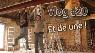 Pose de la première poutrelle dun linteau métallique et petits travaux satellites – Vlog 20 [upl. by Enirac877]