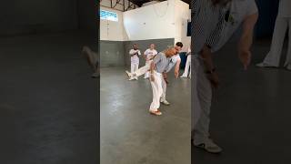 Aula Mestre Geraldo Baiano Técnica e malandragem o que acharam capoeira capoeiranago [upl. by Trub]